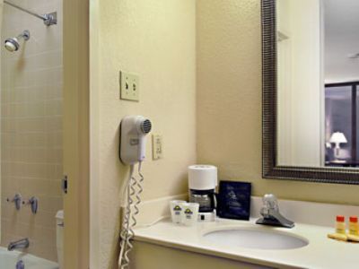 Days Inn Tallahassee Ruang foto